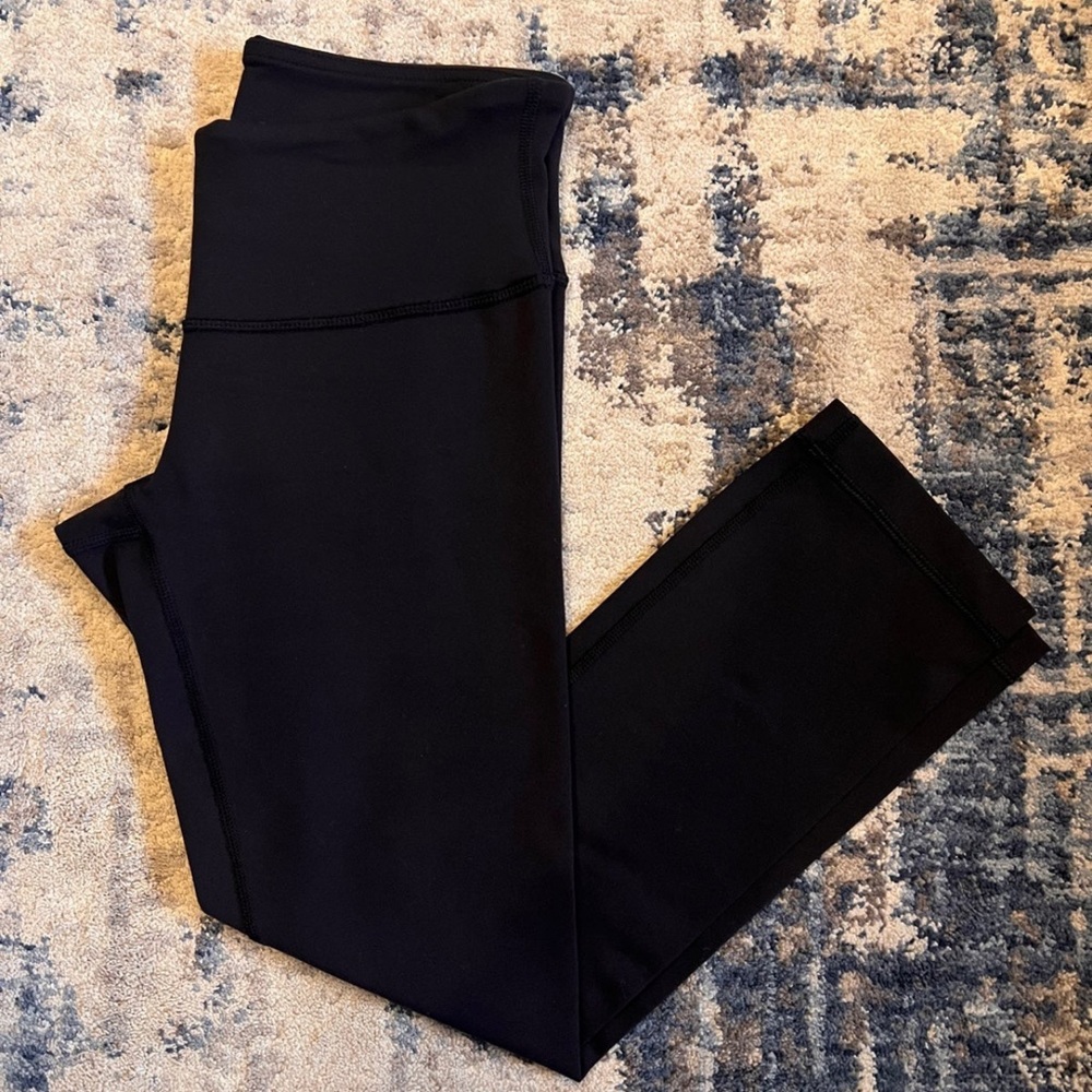 Lululemon Wunder Under Crop 21” Size 4 In Black “like new”